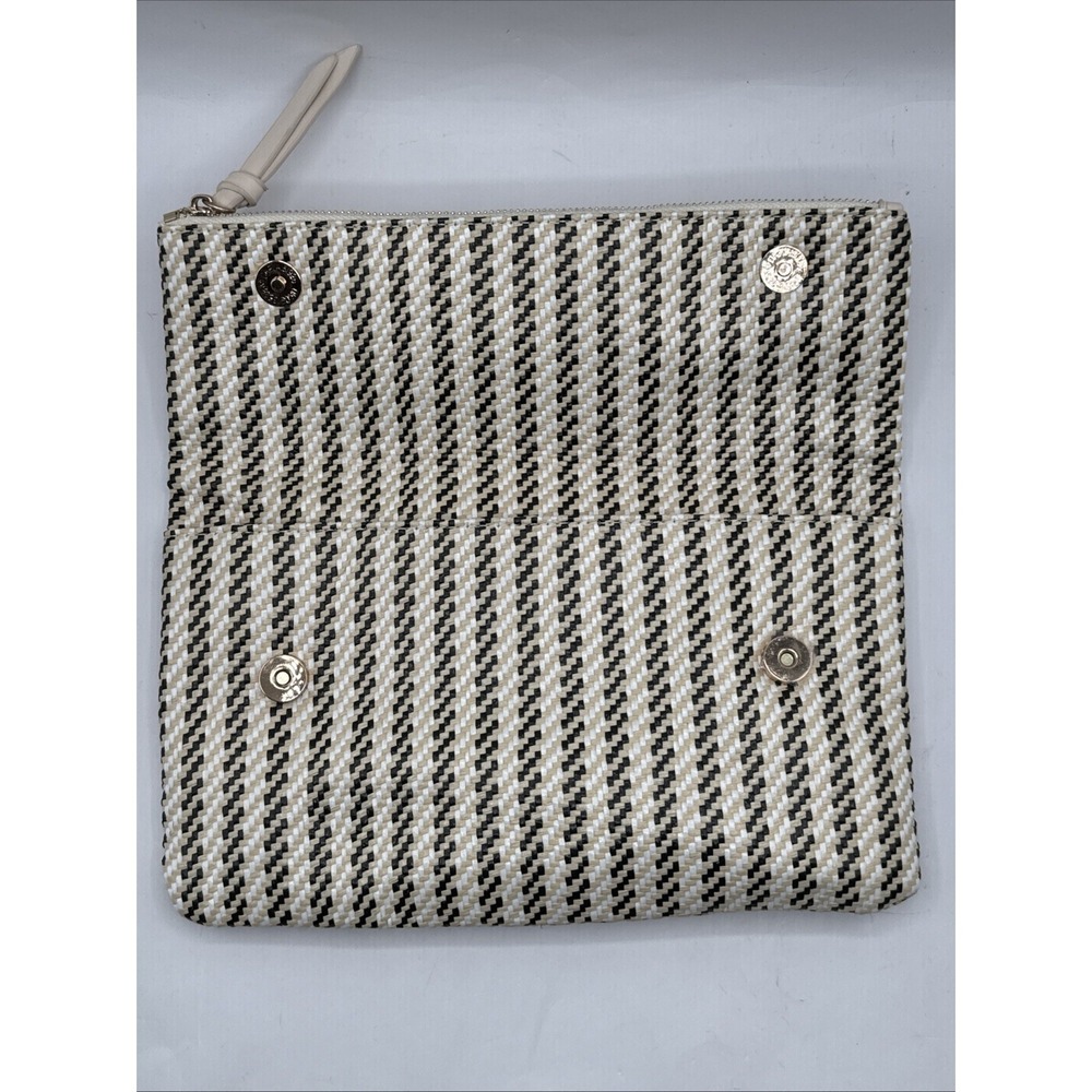 Moda Luxe Straw Cream Black White Foldover Clutch Crossbody Bag Resort Vacation - Picture 3 of 10